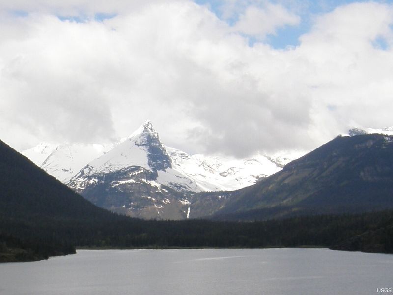 Datei:Glacier national park MT 19June2010.JPG